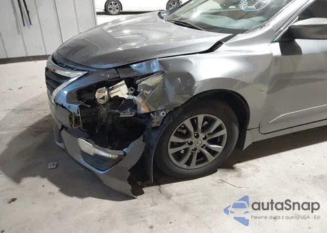 2015 Nissan Altima 2.5 S z USA, uszkodzony, nr VIN 1N4AL3AP5FN398588